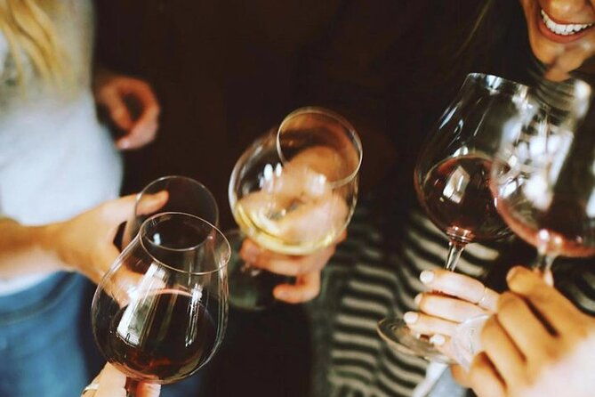 small-group-barcelona-walking-tour-flamenco-show-tapas-dinner-2