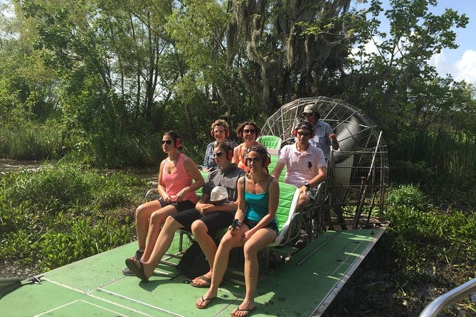 small-group-bayou-airboat-ride-with-transport-from-new-orleans