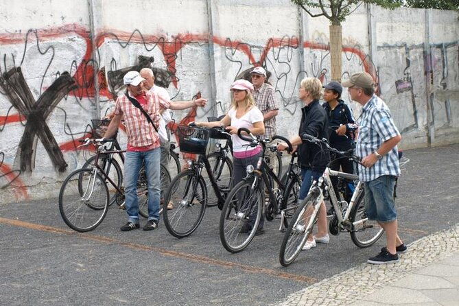 small-group-berlin-wall-bike-tour-2