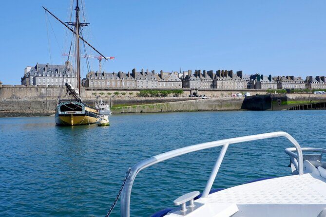 Small group boat trip with a local - Why Choose This Boat Trip?