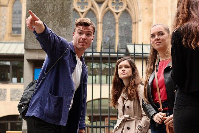 small-group-borough-market-guided-food-tour-in-london