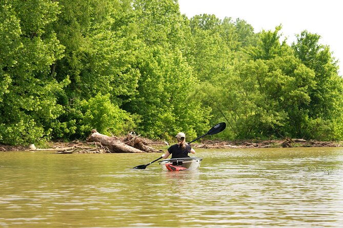 small-group-clear-kayak-tour-of-old-hickory-lake
