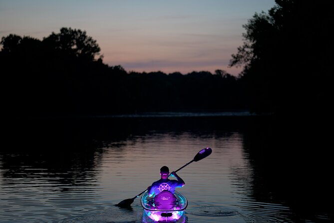 small-group-clear-kayak-tour-of-old-hickory-lake