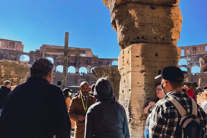 Small Group Colosseum, Palatine Hill and Roman Forum Tour - FAQs