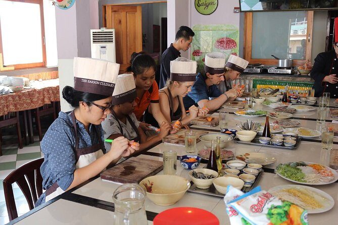 Small-group Cooking Class with Market visiting (4-5 hours) - Key Points