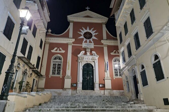 small-group-corfu-evening-walking-tour-with-a-glass-of-wine-2