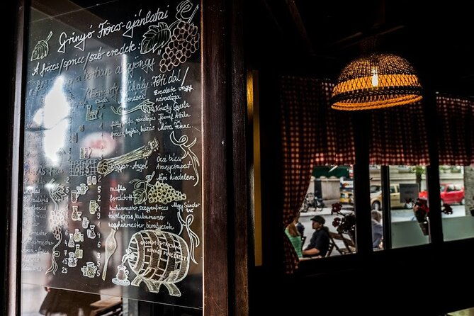 small-group-culinary-walking-tour-in-budapest