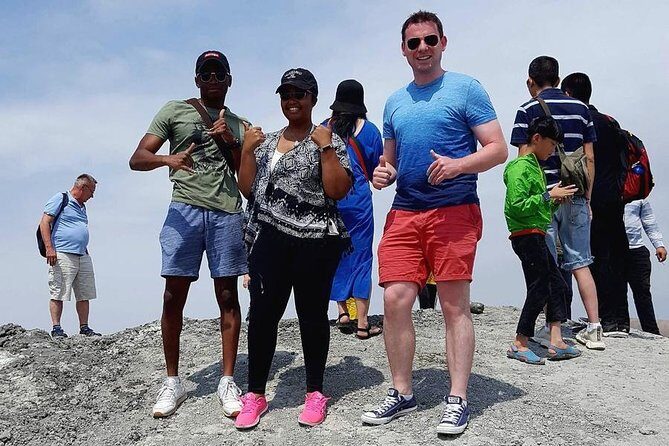 Small-Group Day Trip to Gobustan, Mud Volcanoes, Ateshgah & Yanar Dagh - Whats Included and What to Expect