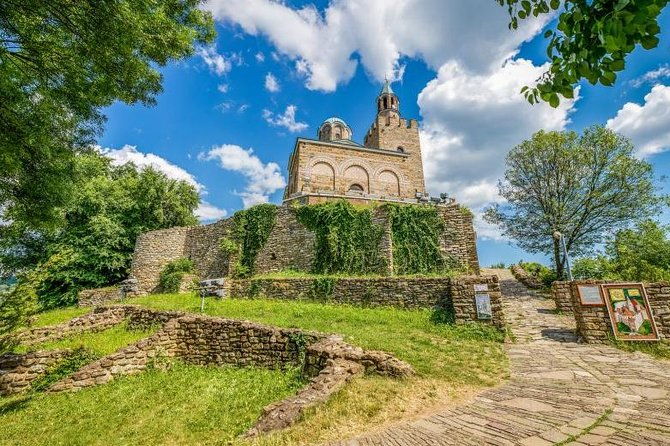 small-group-day-trip-to-north-bulgaria