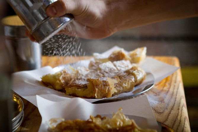 small-group-delicious-athens-food-tour