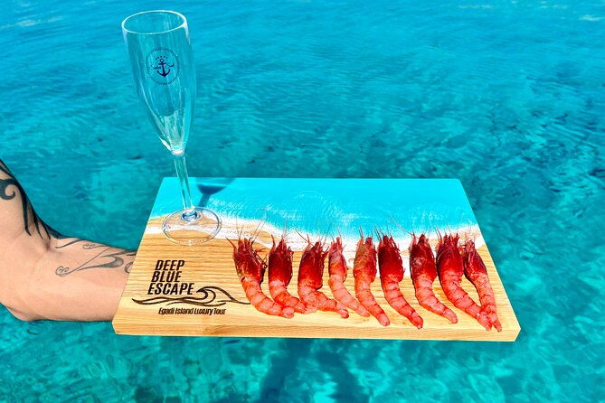 small-group-dinghy-tour-favignana-and-levanzo-from-trapani