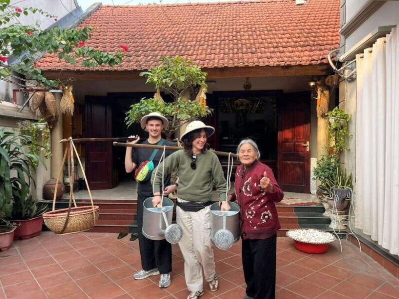 Small Group Discover the best of Duong Lam Ancient Village - FAQ