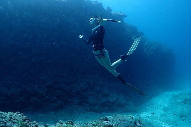 small-group-diving-activity-in-miyakojima