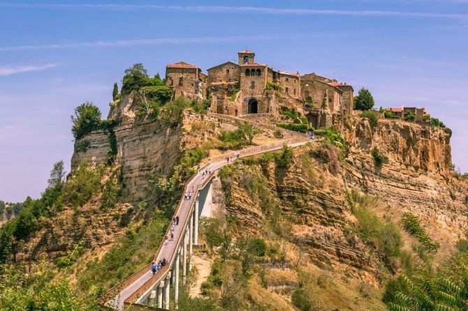 small-group-e-bike-experience-from-orvieto-to-civita-with-lunch