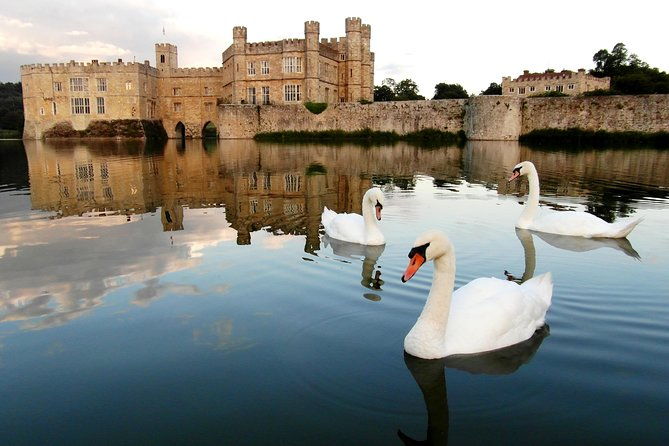 small-group-early-access-leeds-castle-canterbury-and-greenwich