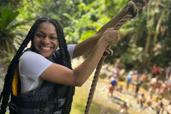 small-group-el-yunque-rainforest-and-waterfall-adventure
