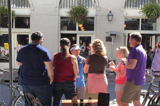 small-group-french-quarter-history-walking-tour-2