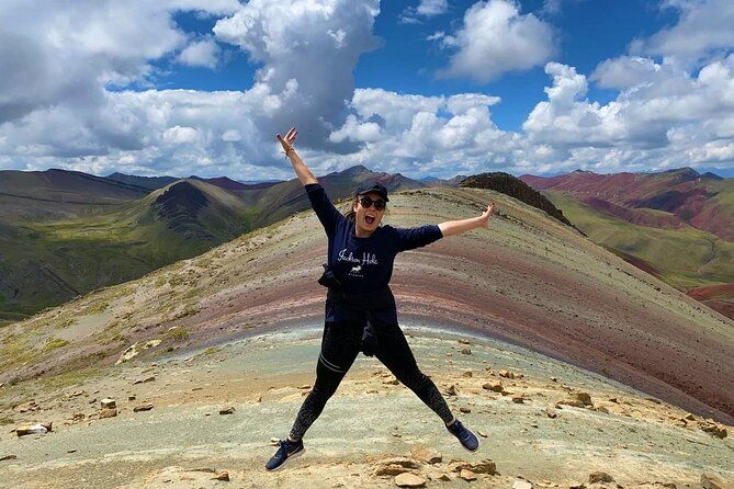 small-group-full-day-rainbow-mountains-of-palcoyo-trek-from-cusco