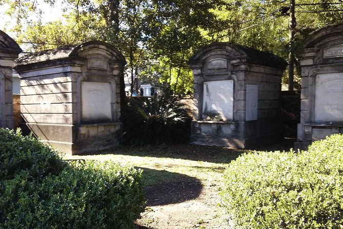 small-group-glamorous-garden-district-tour