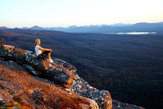 Small-Group Grampians Great Wildlife Escape Day Trip with Hiking - Introduction to the Grampians Day Trip