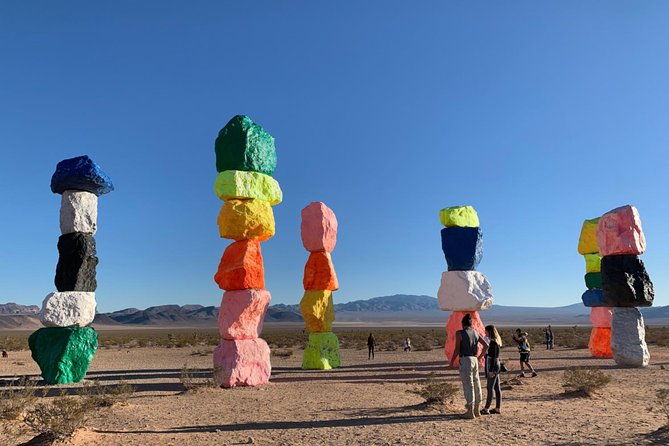 small-group-grand-canyon-hoover-dam-7-magic-mountains-tour