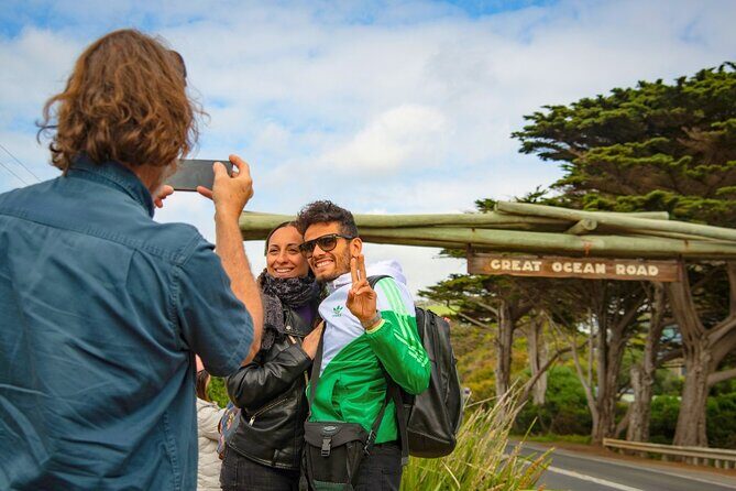 Small-Group Great Ocean Road Classic Day Tour from Melbourne - Key Points