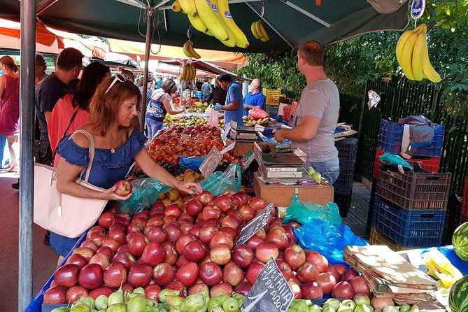 small-group-greek-traditional-food-tour-around-athens-with-tastings