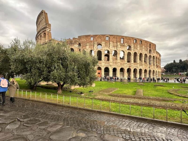 Small Group Guided Tour Colosseum Roman Forum, Palatine Hill - FAQ