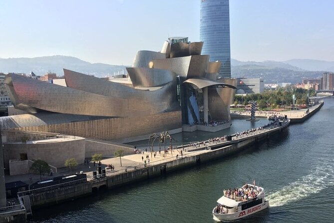 small-group-guided-tour-of-guggenheim-museum