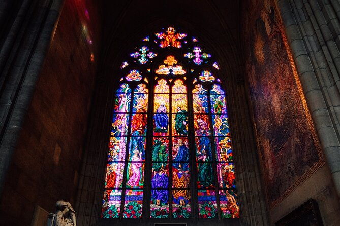 small-group-guided-tour-of-st-peter-basilica-and-cupola