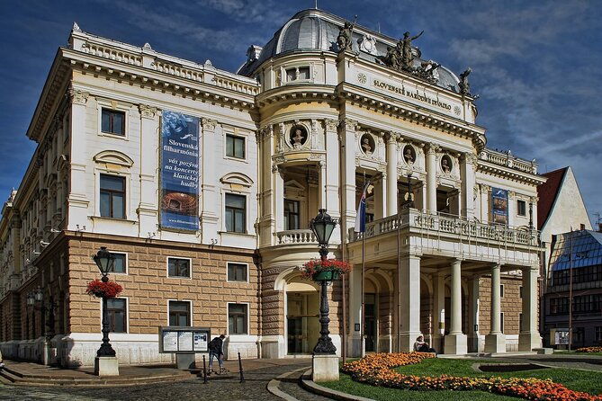 small-group-half-day-tour-from-vienna-to-bratislava
