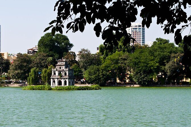 Small Group Hanoi Evening Tour with Cyclo and Water Puppet Show with Food - The Bottom Line: Who Should Consider This Tour?