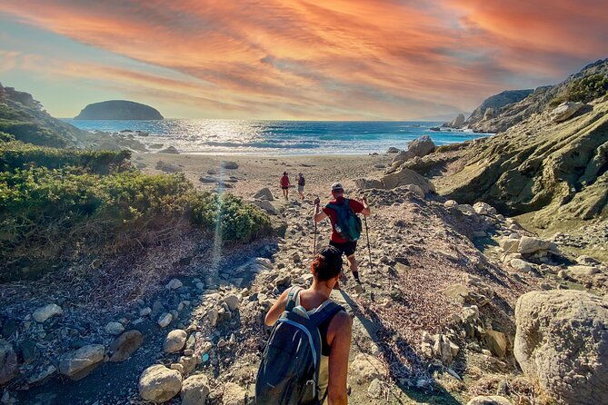 small-group-hiking-sunset-in-monolithos-2