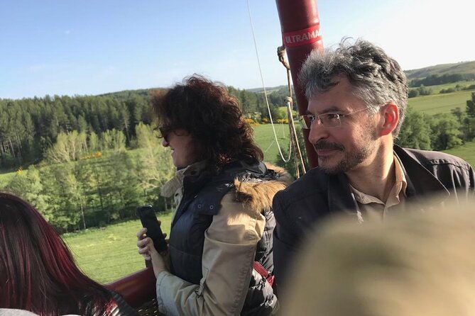 small-group-hot-air-balloon-flight-to-sila-with-breakfast