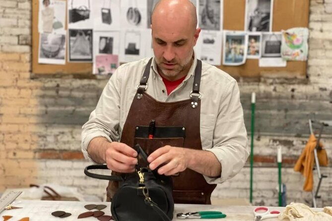 small-group-jewelry-making-with-wine-tasting-in-kansas-city