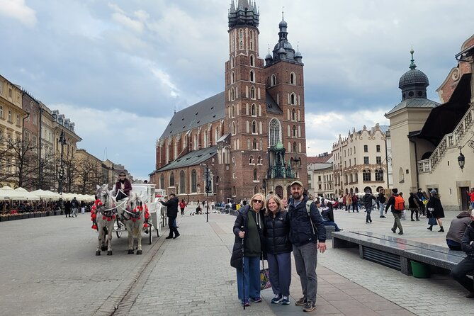 small-group-krakow-city-tour-krakow-old-town-tour
