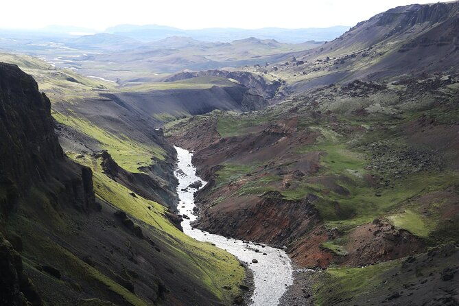 small-group-landmannalaugar-super-jeep-tour-from-reykjavik