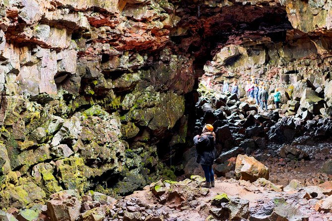 small-group-lava-caving-experience-from-reykjavik