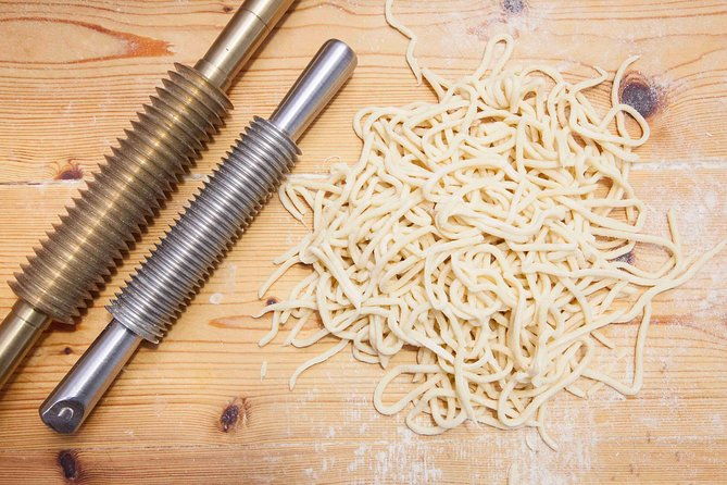 small-group-market-tour-and-cooking-class-in-pienza