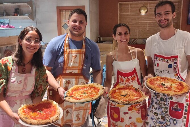 small-group-naples-pizza-making-class-with-drink-included