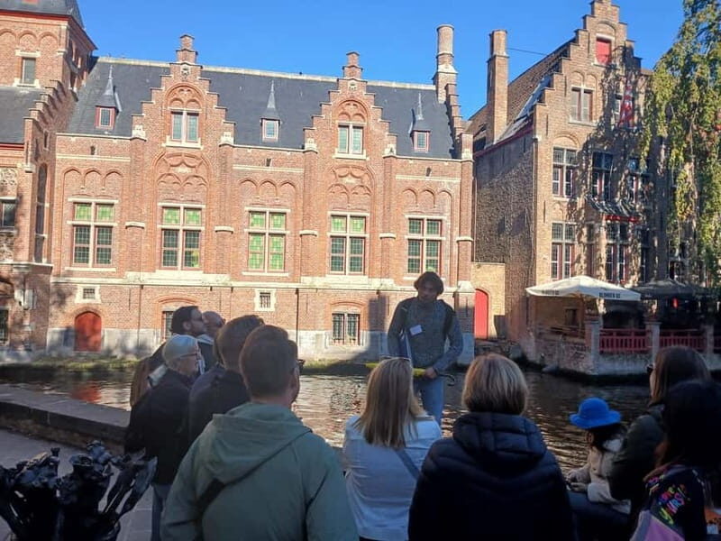Small-Group Nostalgic Walking Tour of Bruges - Final Thoughts