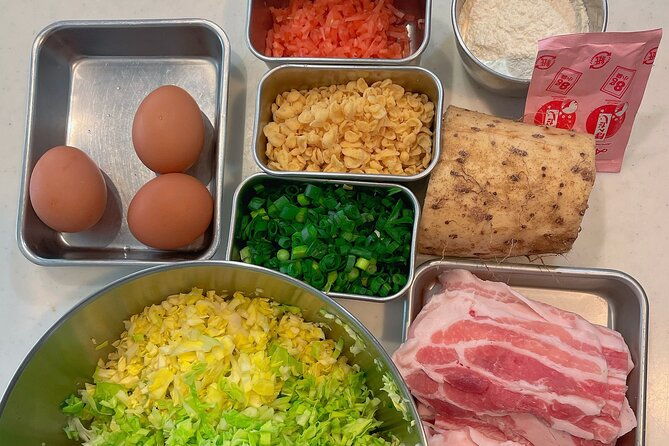 small-group-osaka-style-okonomiyaki-cooking-class