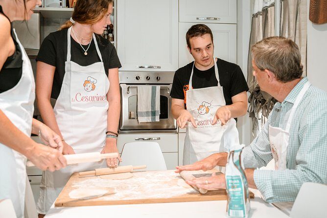 Small group Pasta and Tiramisu class in Como - FAQs