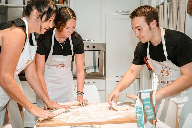 small-group-pasta-and-tiramisu-class-with-mamma-in-trieste