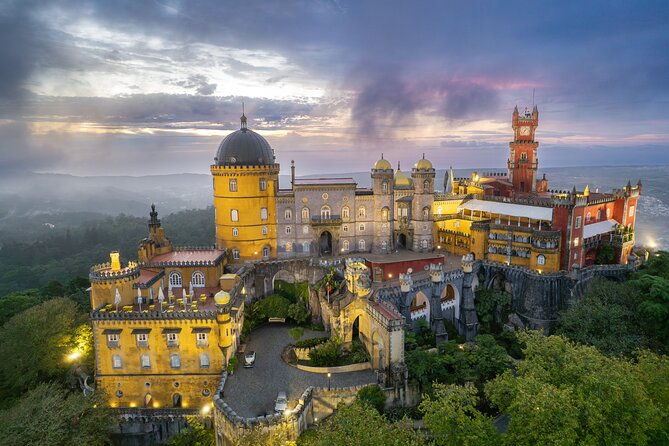 small-group-pena-palace-sintra-regaleira-and-cascais