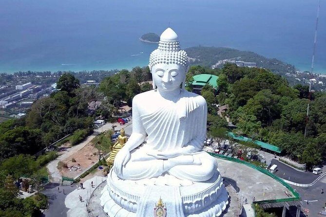 Small Group Phuket City and Landmark Tour - Transportation and Guide Experience