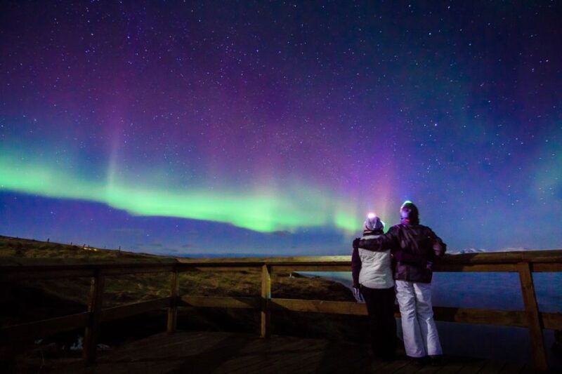 small-group-premium-northern-lights-tour-from-reykjavik