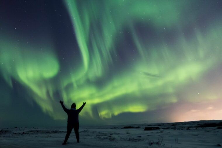 small-group-premium-northern-lights-tour-from-reykjavik
