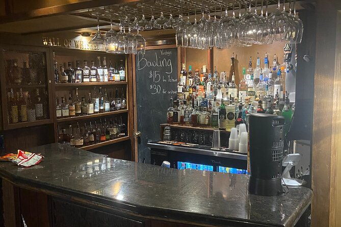 small-group-pub-walk-tour-in-austin-with-professional-guide-2