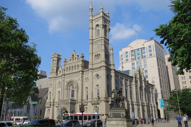 small-group-public-walking-tour-exploring-philadelphias-gilded-age-to-now